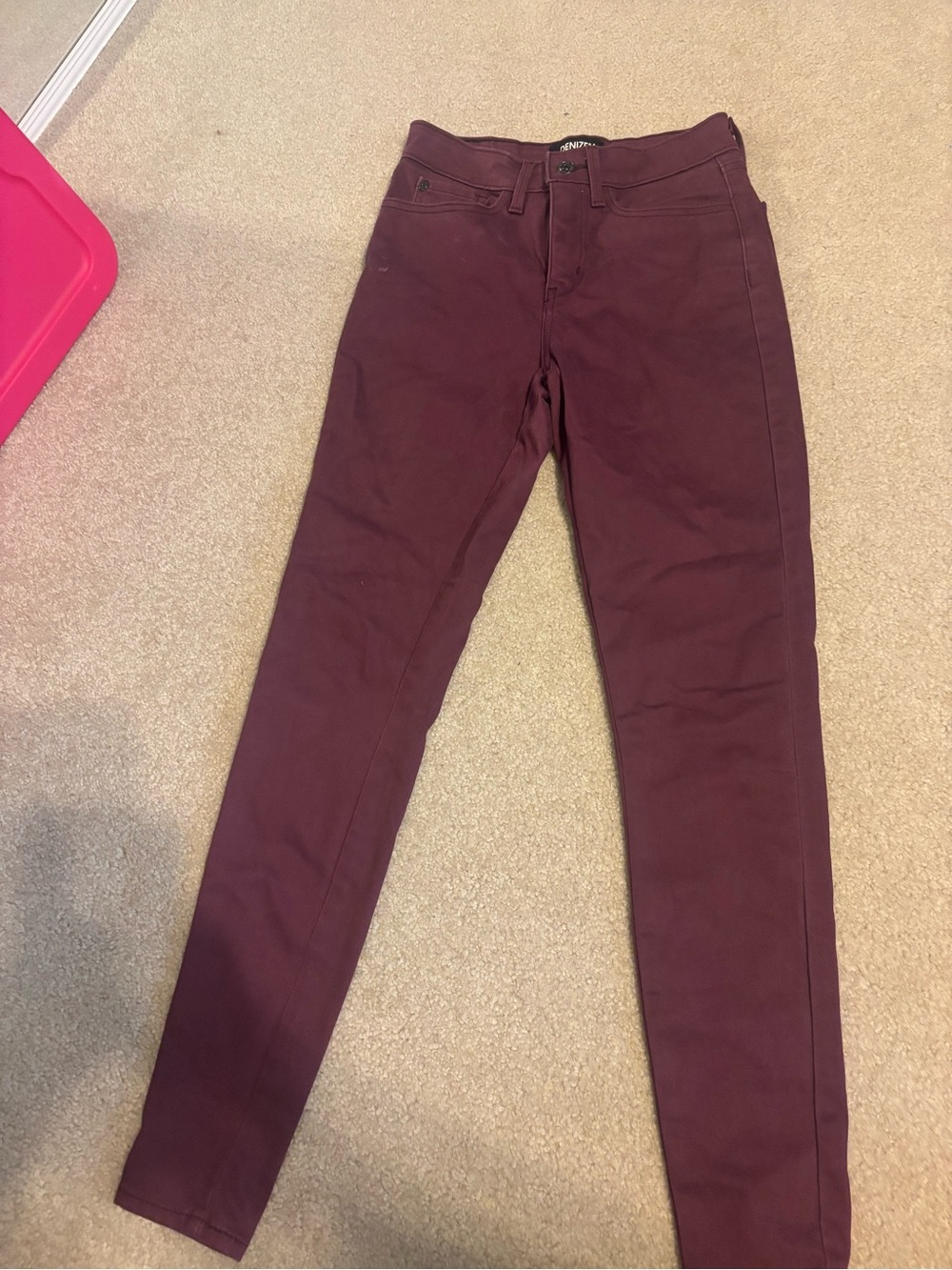 Levi’s Burgundy Skinny Jeans